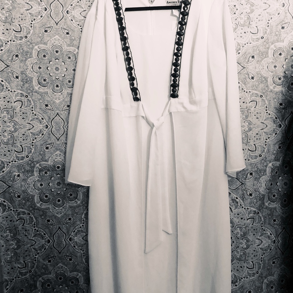 NWT-Black/ white jewel embellished special occasion 2-fer Dress/Duster